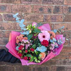 Mixed Valentine's Day Hand Tied 